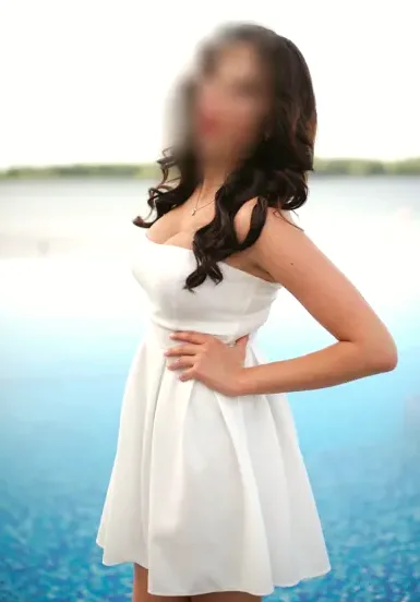 Anja, 29