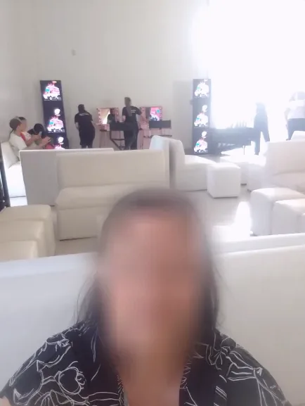 Bianca, 36