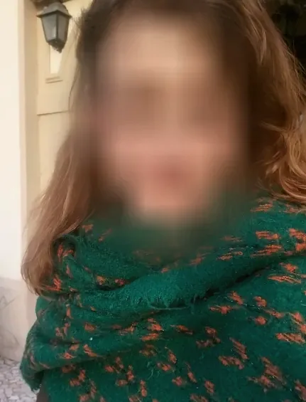 Helena, 38