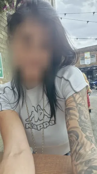 Lena, 39