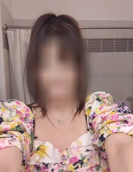 Leyla, 39