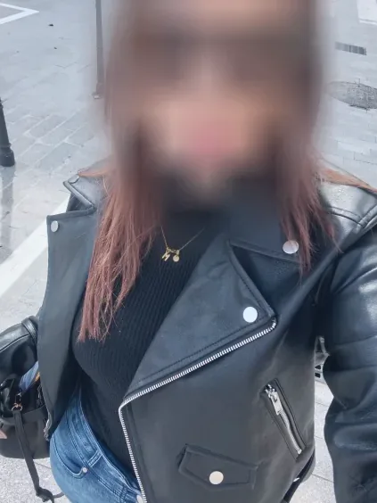 Melanie, 36