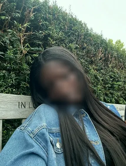 Melanie, 26