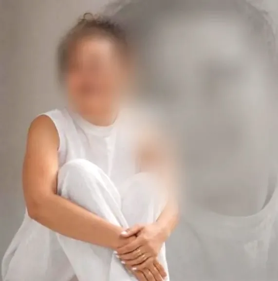 Merve, 27