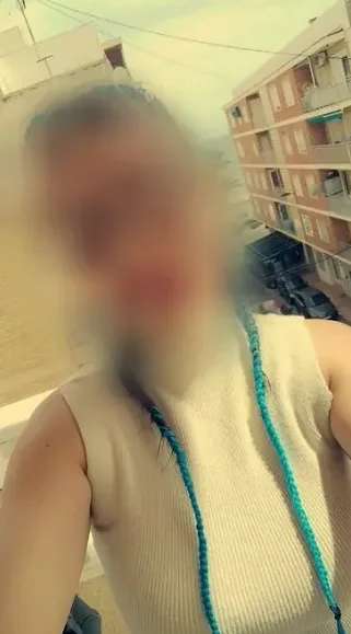 Mira, 32