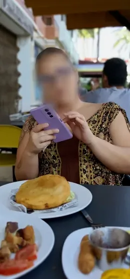 Sophia, 39