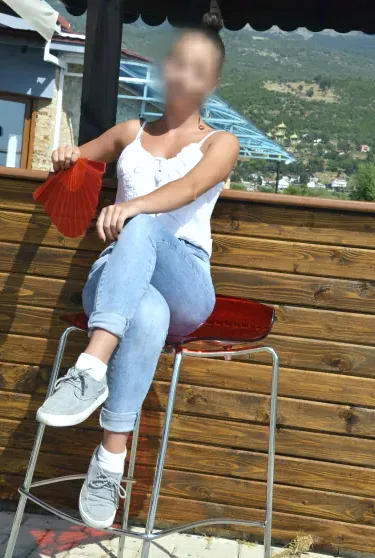 Tanja, 34